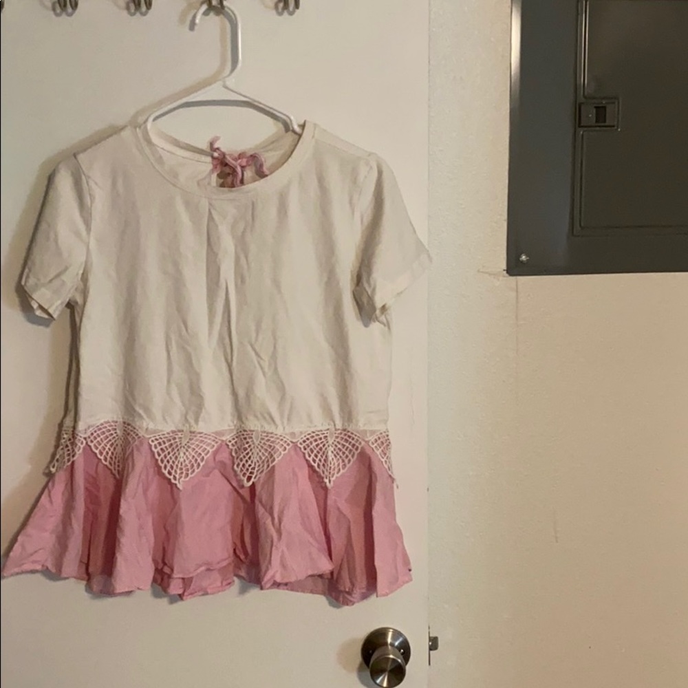 White and pink t shirt